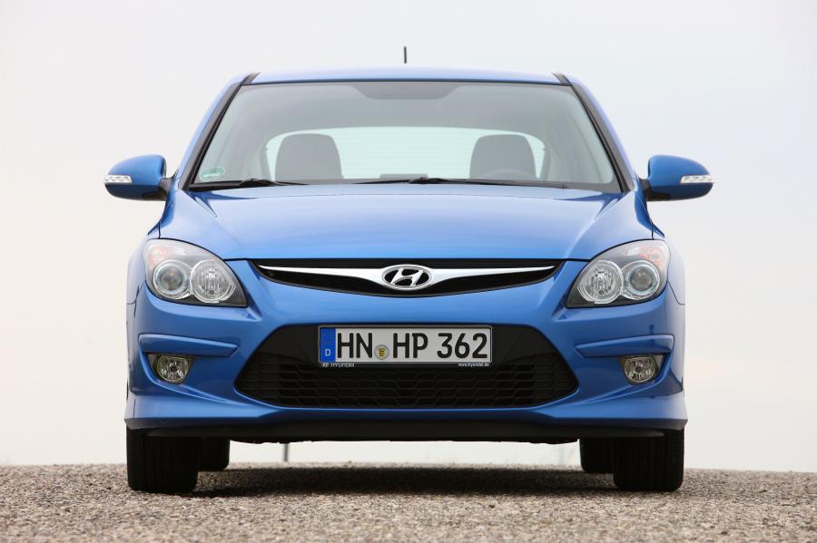  Hyundai i30 Blue Drive (FD) 2010 года  (фото 1 из 26)
